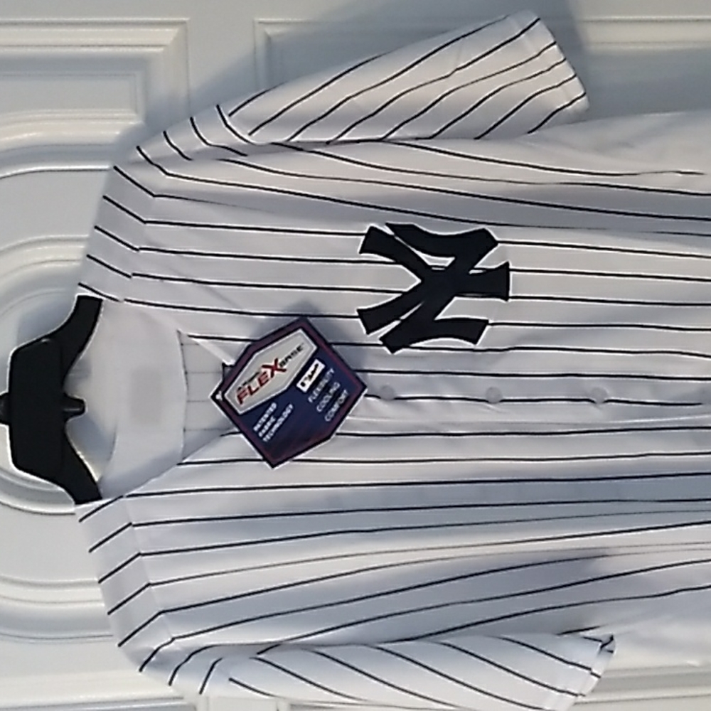 NWT New York Yankees Jersey